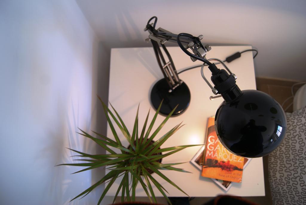 Apartamentos Turisticos La Encarnacion Siviglia Esterno foto