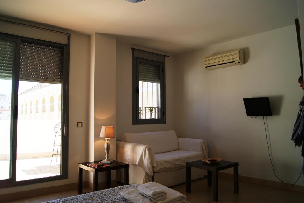 Apartamentos Turisticos La Encarnacion Siviglia Esterno foto