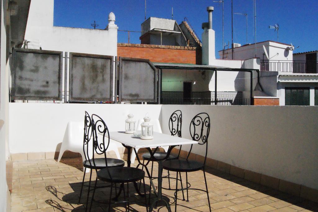 Apartamentos Turisticos La Encarnacion Siviglia Esterno foto