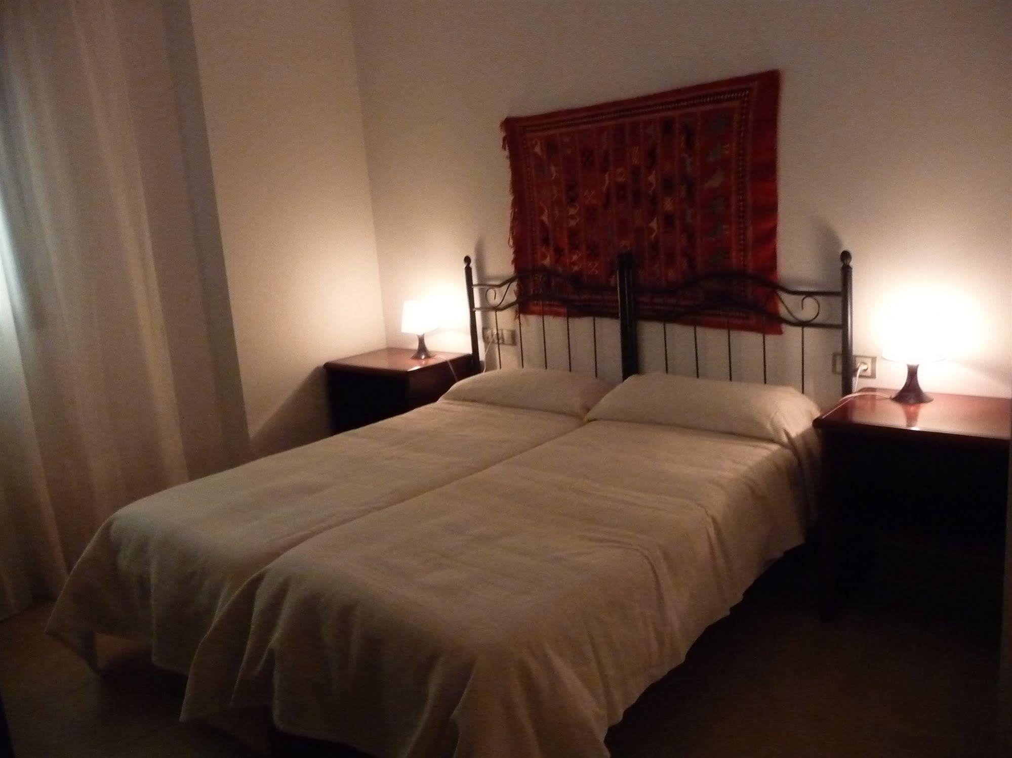 Apartamentos Turisticos La Encarnacion Siviglia Esterno foto