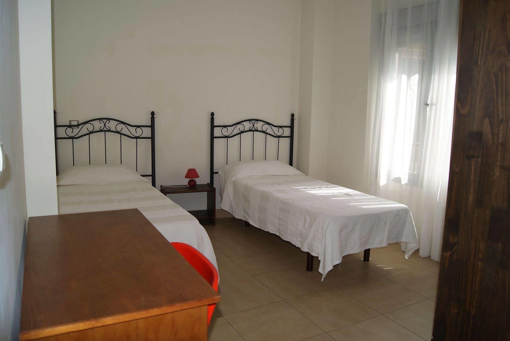 Apartamentos Turisticos La Encarnacion Siviglia Esterno foto