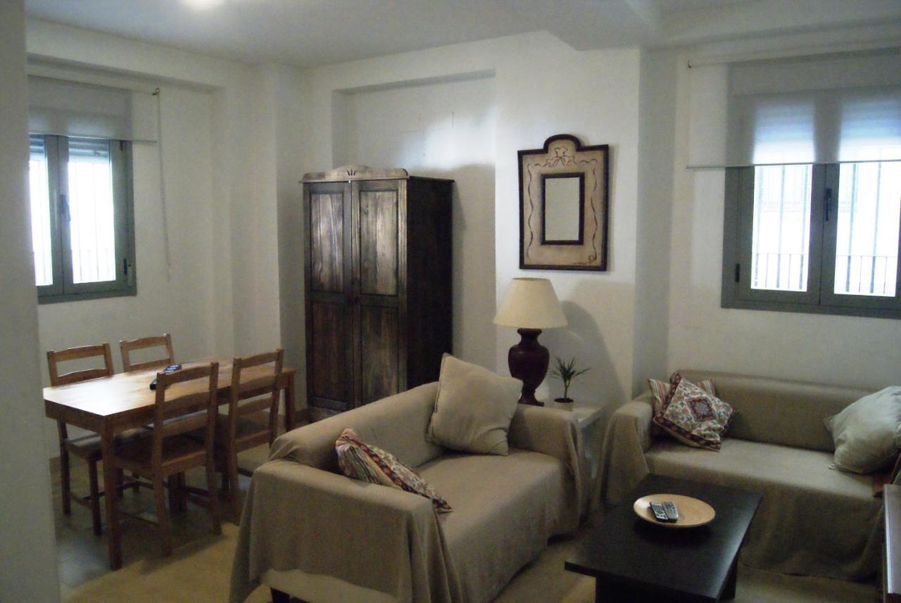 Apartamentos Turisticos La Encarnacion Siviglia Esterno foto